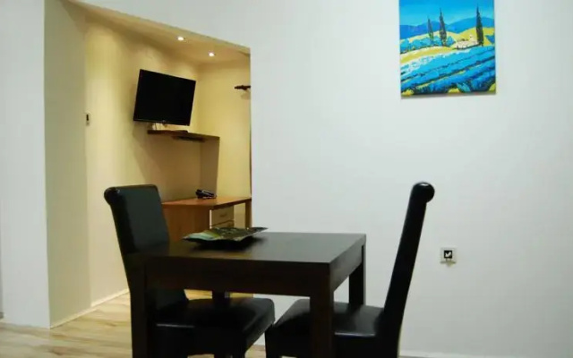 Hotel Vila F