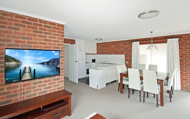 Sponars Onshore Apartment 1 - FREE unlimited WIFI