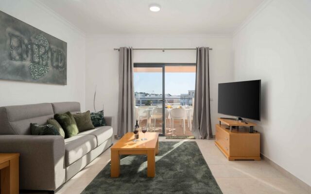 The Emerald - Lagos Apartment By Ideal Homes