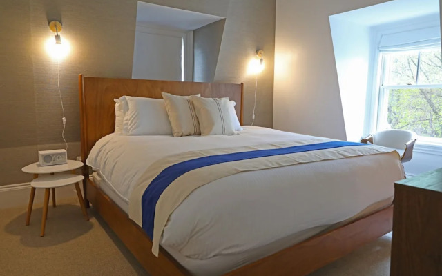 The Hotel Marblehead