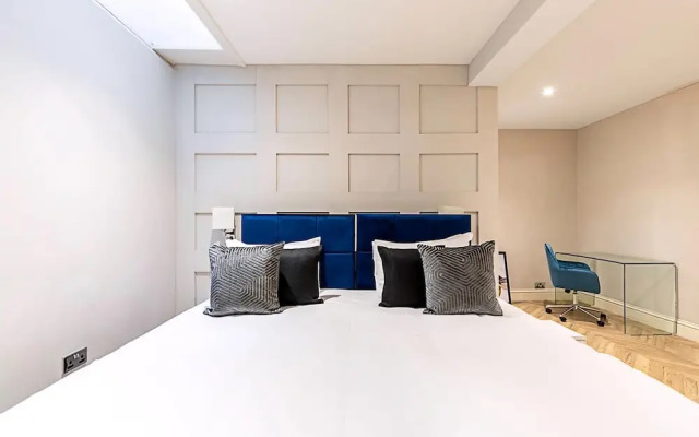 Beautiful Two Bedroom Abode in Notting Hill