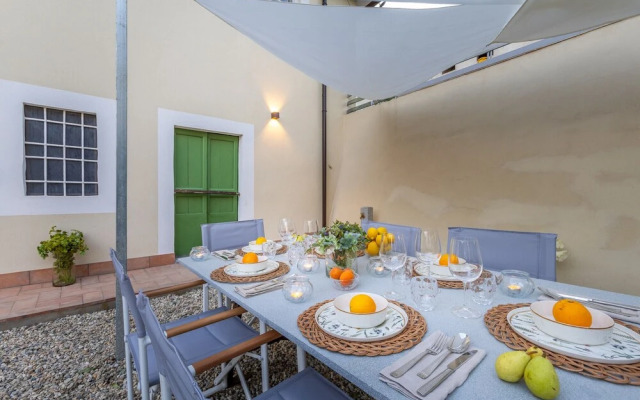 Villa Podere Falcione