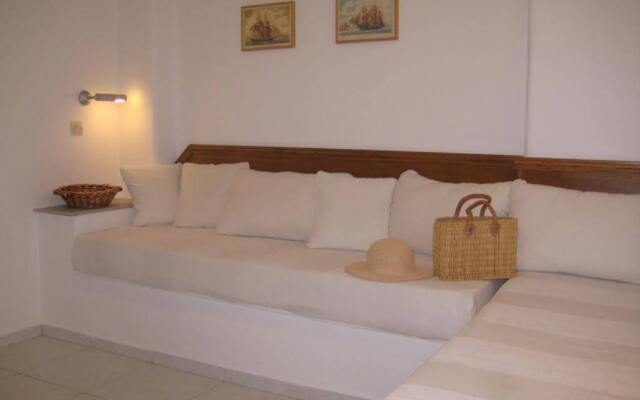 Paros Apartments