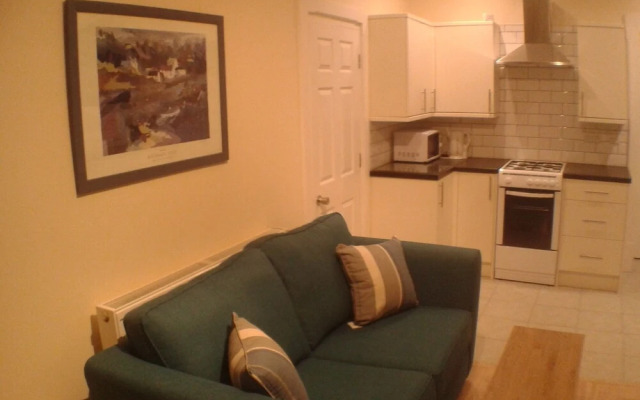 Sannan Court Holiday Apartments