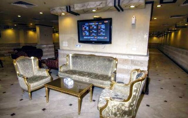Al Nabarees Golden Suites
