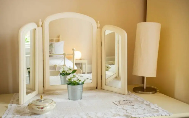 3 Bed Luxury West end Apt - Sleeps 6!