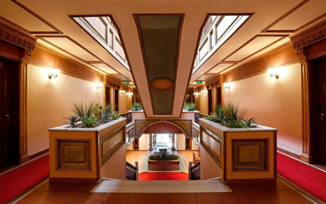 Sultanahmet Palace Hotel