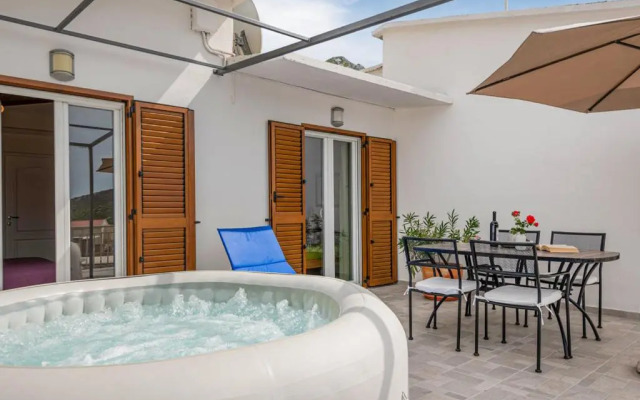 Panoramico penthouse with whirlpool