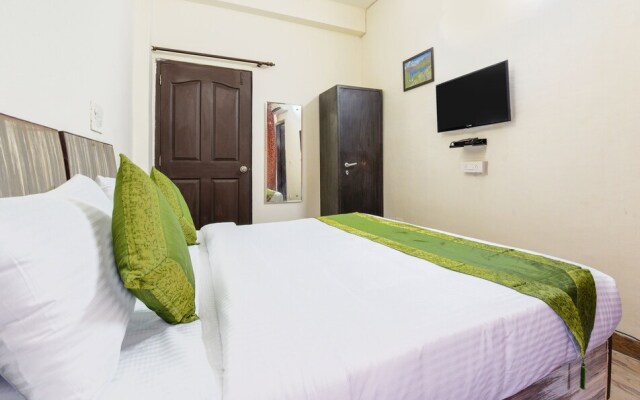 Treebo Trip Golden Villa