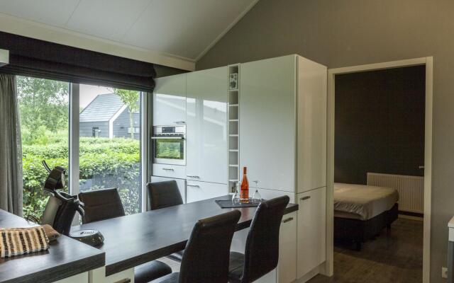 Relaxing Home Close to Diving Spots