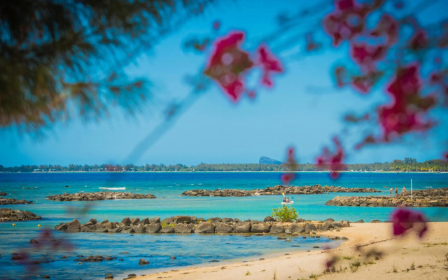 Voile Bleue Boutique Hotel