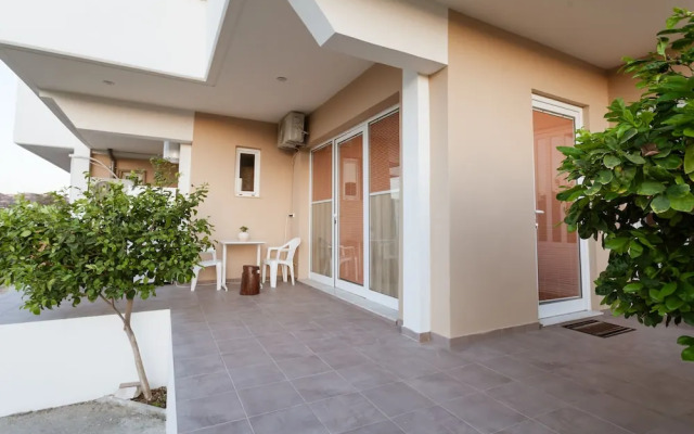 Artemis Fani Apartments