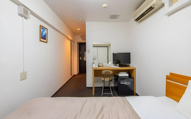 Business Inn Sennichimae Hotel