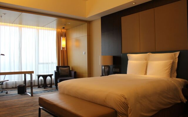 Renaissance Huizhou Hotel
