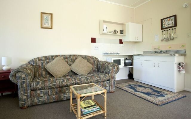 The Station House Motel