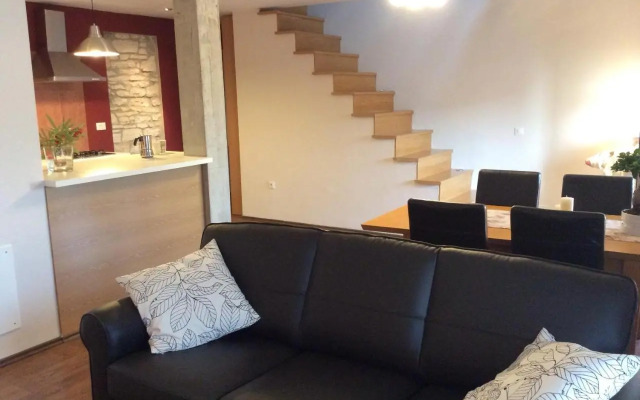 Juli's Place