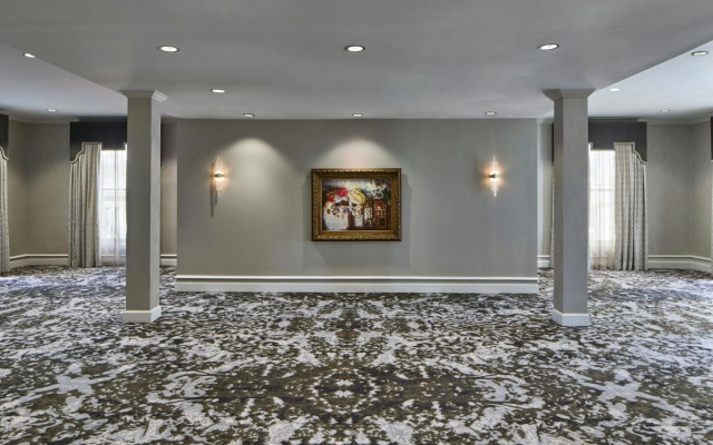Le Pavillon, New Orleans, a Tribute Portfolio Hotel