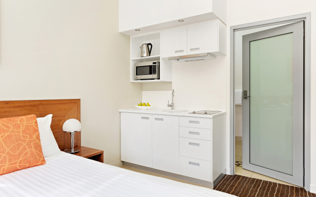 Mantra Charles Hotel Launceston