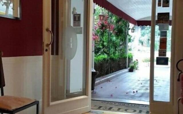 Hotel Mediterraneo
