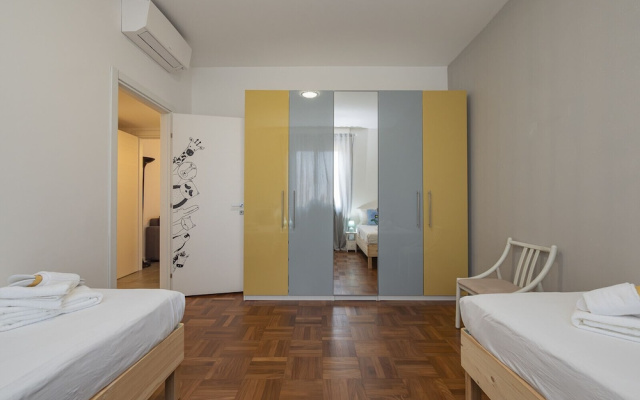 San Siro 3 Bedroom apt With Balcony