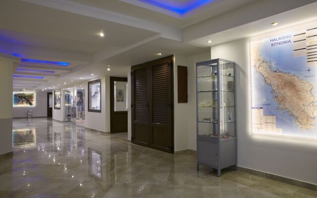 Anthemus Sea Beach Hotel & Spa