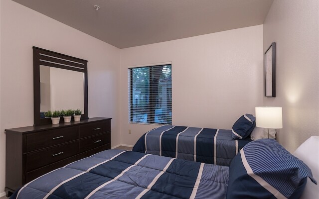 Home Suite Home 3 BR by Casago