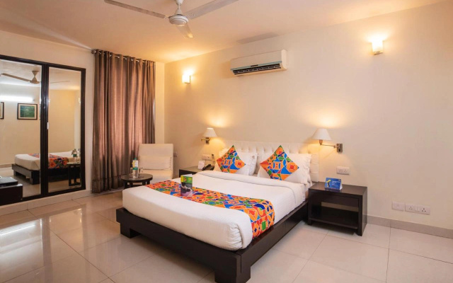 FabHotel Anutham Saket