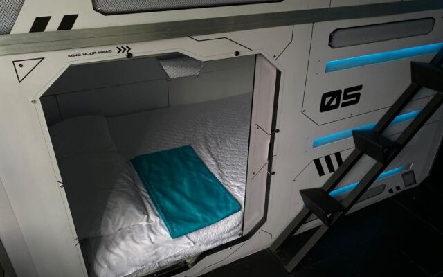 Hotel Hostal Caps Campin