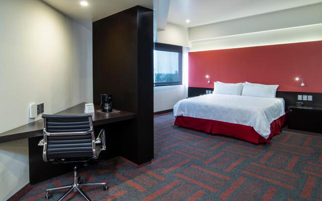 Holiday Inn Mexico Dali Airport by IHG