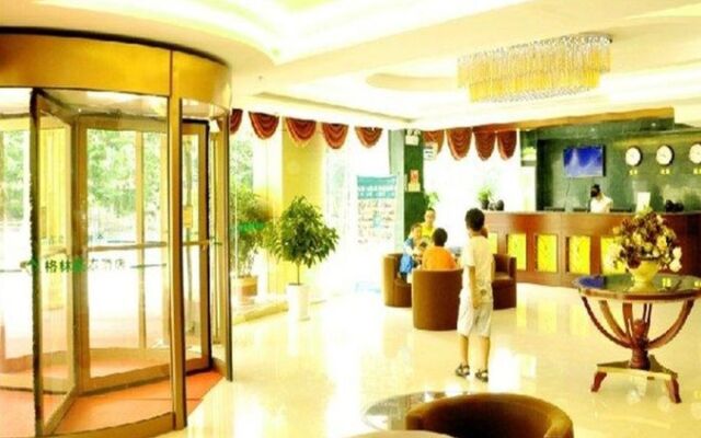 GreenTree Inn Shandong Weihai Rushan Century Avenue Express Hotel