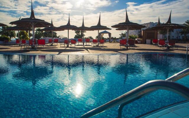 Domina Coral Bay - King''S Lake Resort