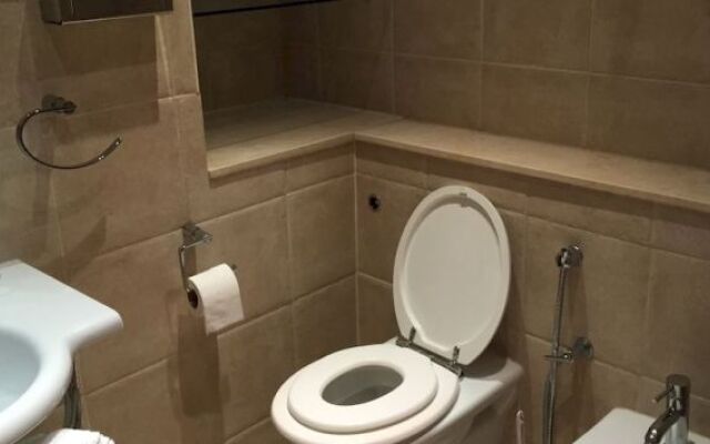 LVE- Knightsbridge Apartments