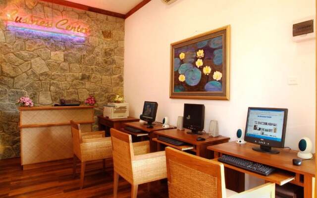 Myanmar Treasure Resort Ngwe Saung