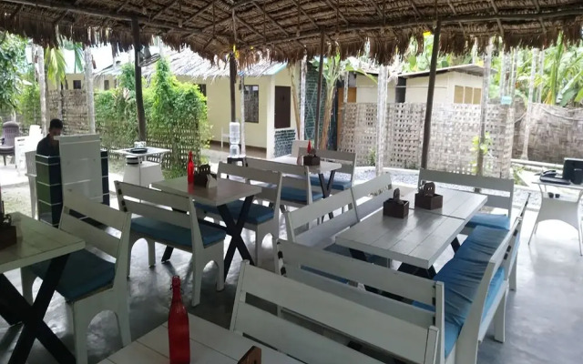 Oyo 16079 Outback Resort