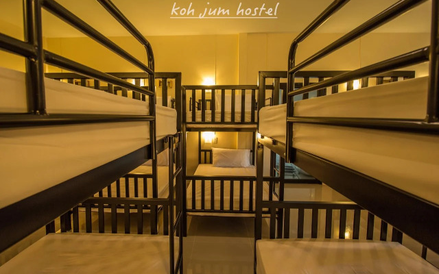 Koh Jum Hostel