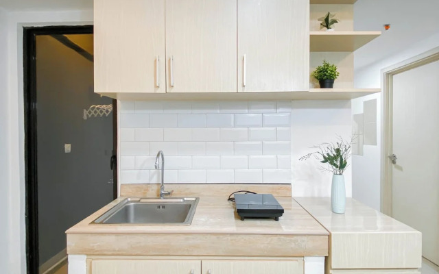 Neat Style 2Br Apartment Meikarta