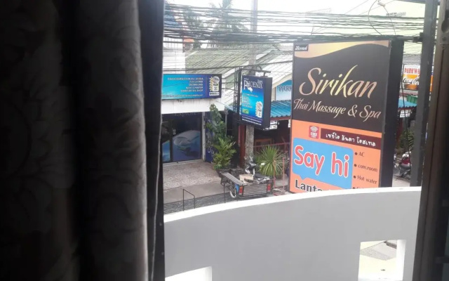 Sayhi Lanta Hostel