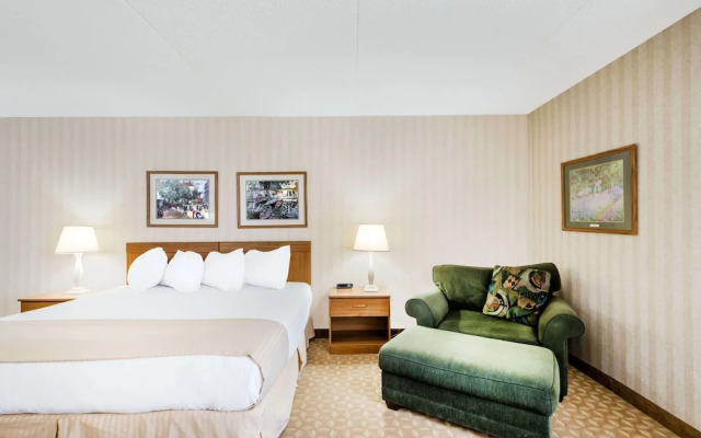 Ramada By Wyndham Watertown