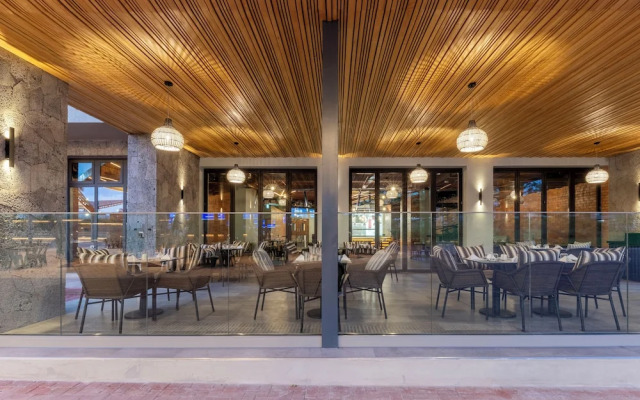 Zaria Court Hotel Kigali