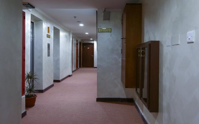 La Villa Suites Hotel