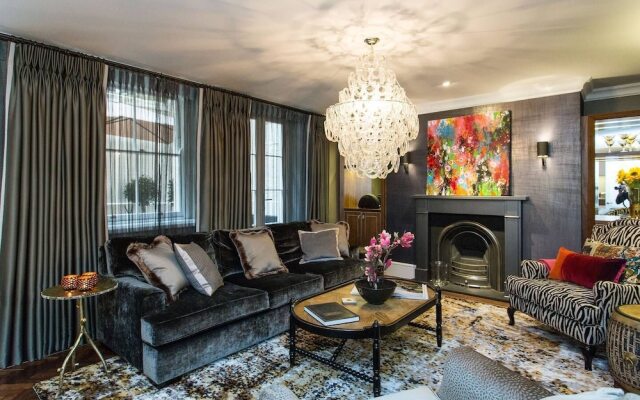 Exclusive 2BR Apartment In Covent Garden With Patio