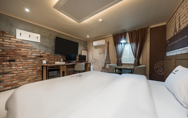 Ansan AJU Hotel