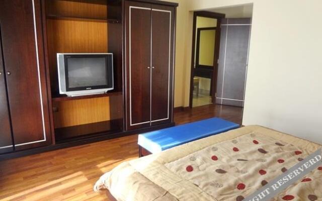 Mansoor Plaza Apartment