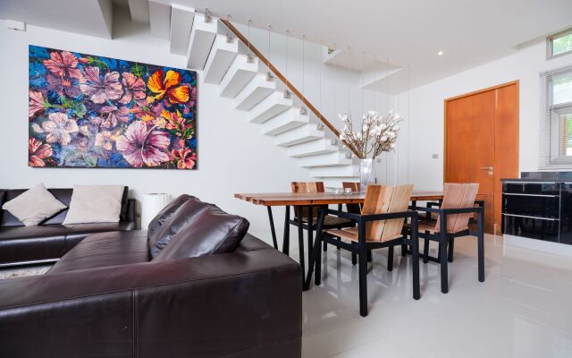 Chocolate Villa by Jetta