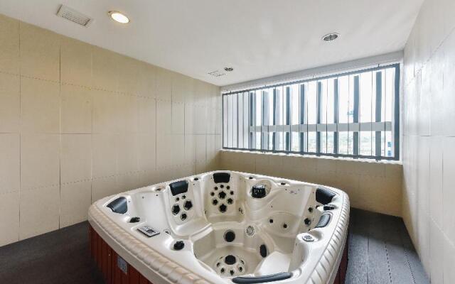 Teega Suites by Subhome