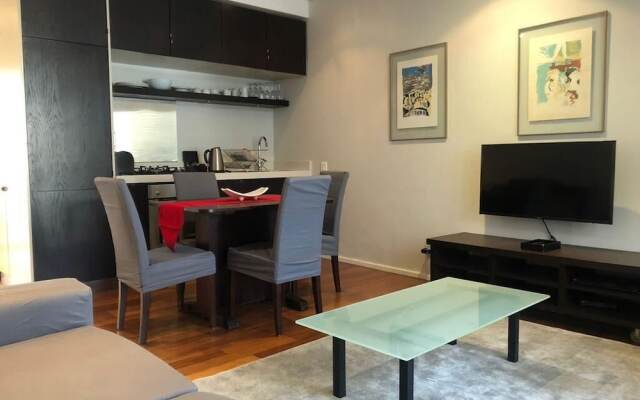 Lovely one Bedroom Open Plan Apartment