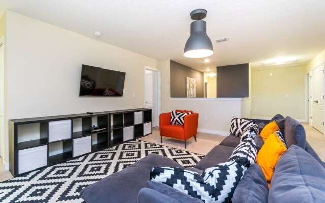 Amazing Champions Gate 9 Bedroom Villa