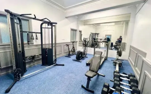 Private Garden Apt, w/ Free Gym, Parking & Wi-Fi