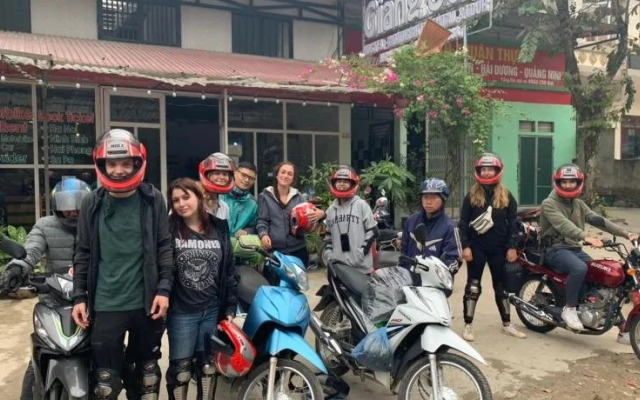 Giang Son Hostel