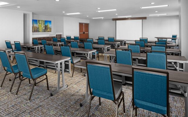 Hampton Inn Phoenix-Biltmore